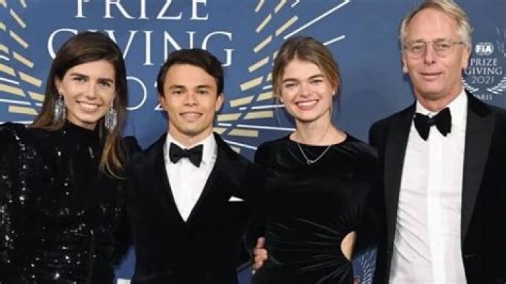 Bill Paxton – Bio, Wife, Family, Net Worth, Is He Dead, How Did He Died?