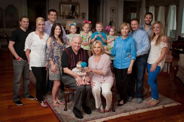 Donnie Yen Bio, Age, Parents, Siblings, Wife, Children, Height