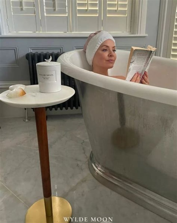 Holly Willoughby drives fans wild as she poses in bathtub for intimate photo