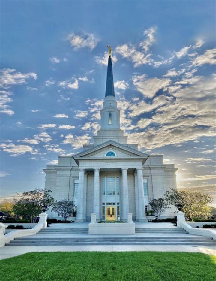 See how the Richmond Virginia Temple’s design details its purpose