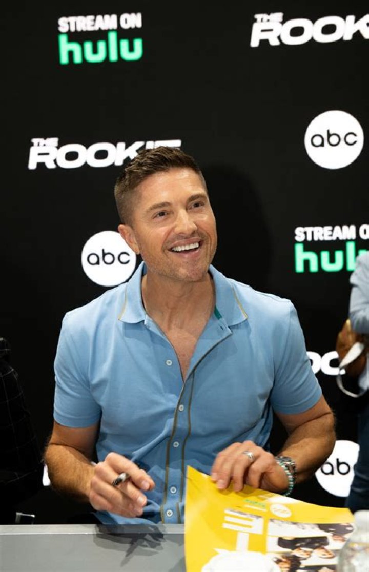 The Rookie's Eric Winter teases new project away from ABC show as he departs LA